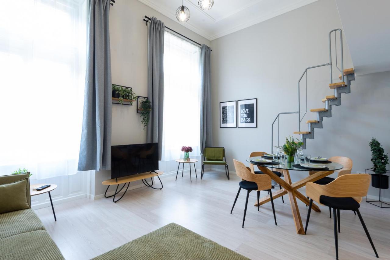 Budapest Holidays Chic Екстериор снимка